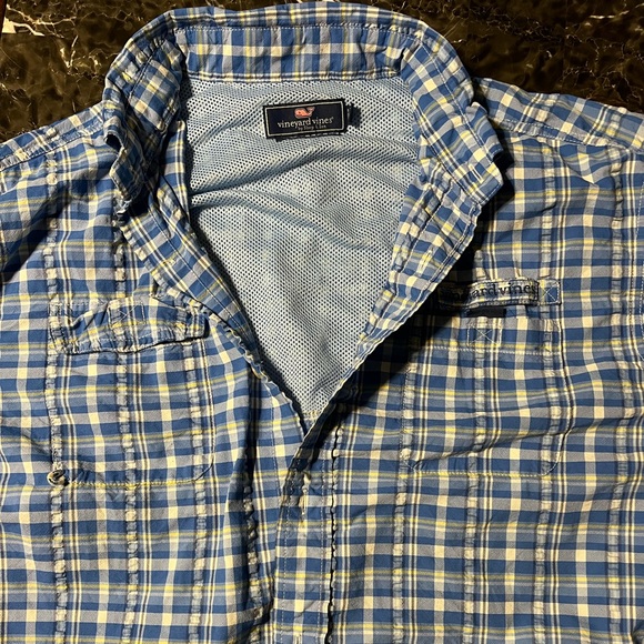 Vineyard Vines Fishing Shirt - Picture 1 of 5
